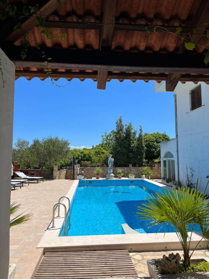 דירות ילסה Gorana Apartman With Swimming Pool מראה חיצוני תמונה