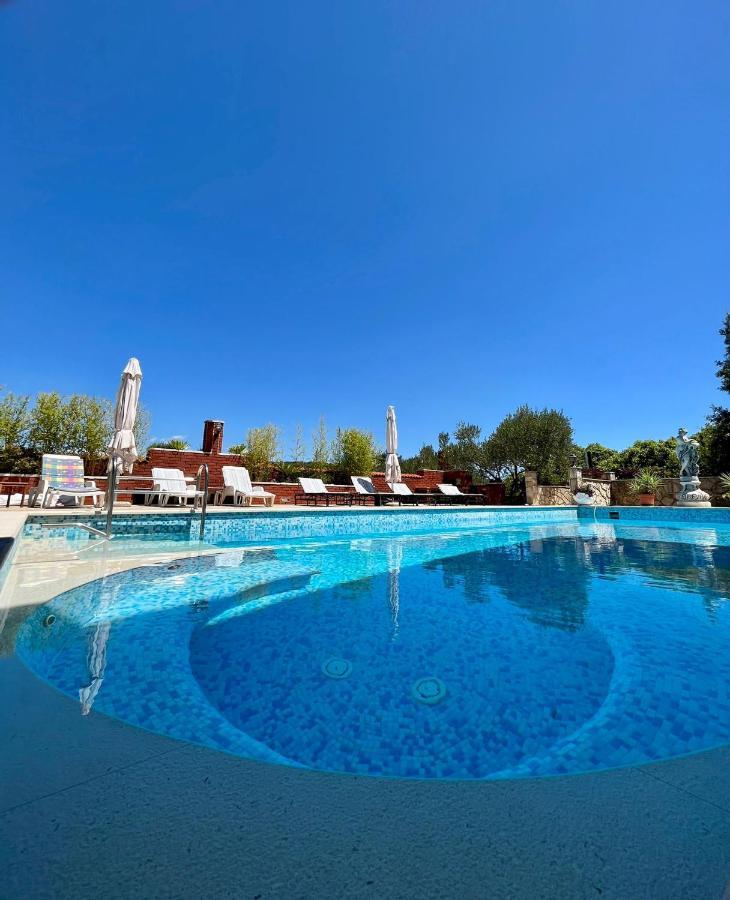 דירות ילסה Gorana Apartman With Swimming Pool מראה חיצוני תמונה