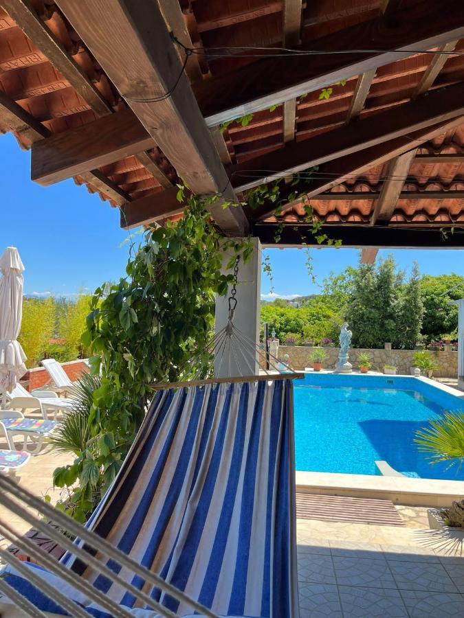 דירות ילסה Gorana Apartman With Swimming Pool מראה חיצוני תמונה